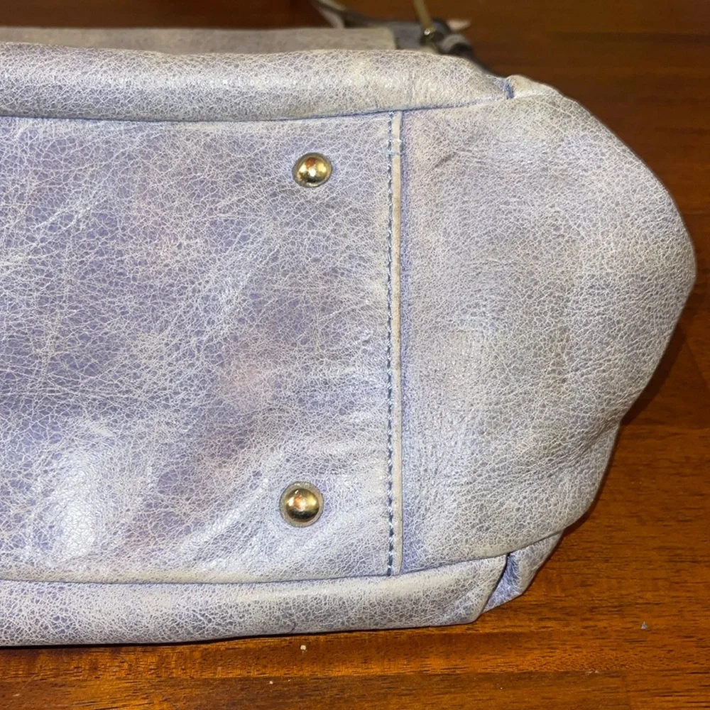 Aimee Kestenberg ladies Bali Hobo Bag in cool gray.
